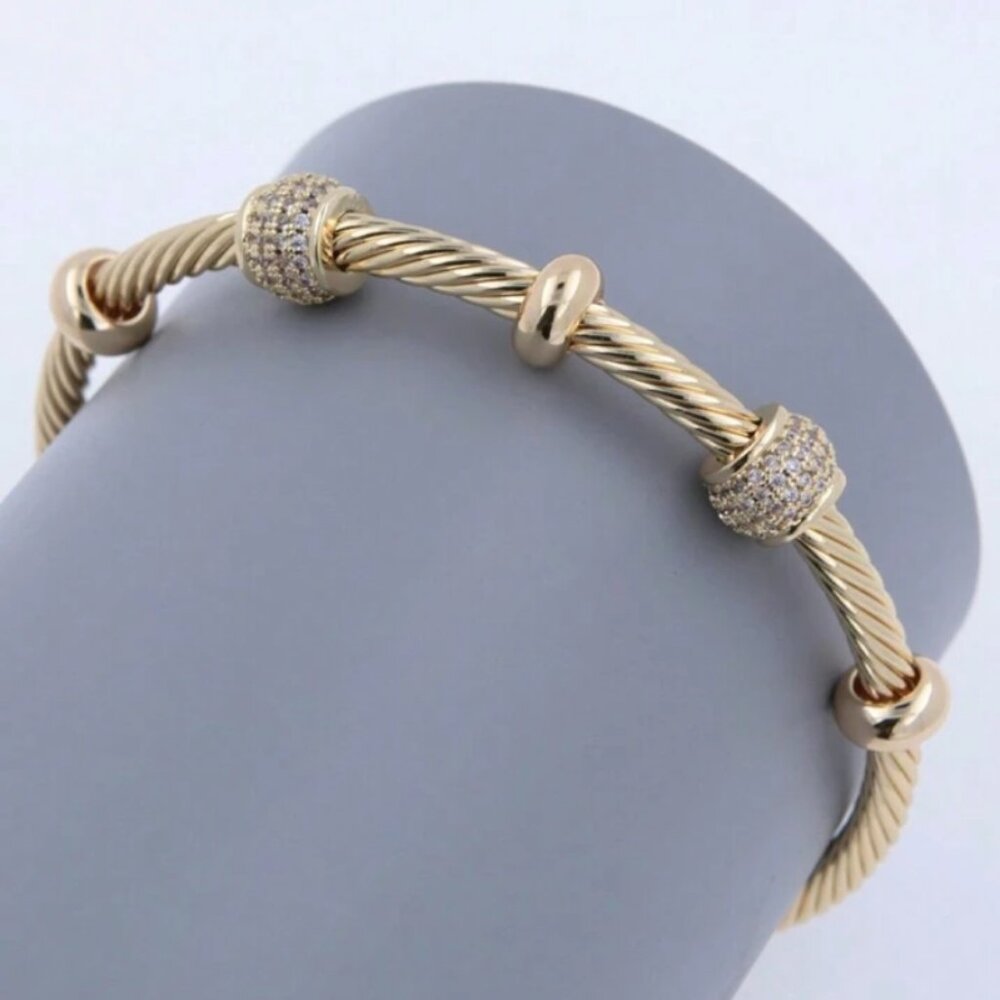 Elegant Womens Stainless Steel Gold Cable Bangle Bracelet Beaded CZ's